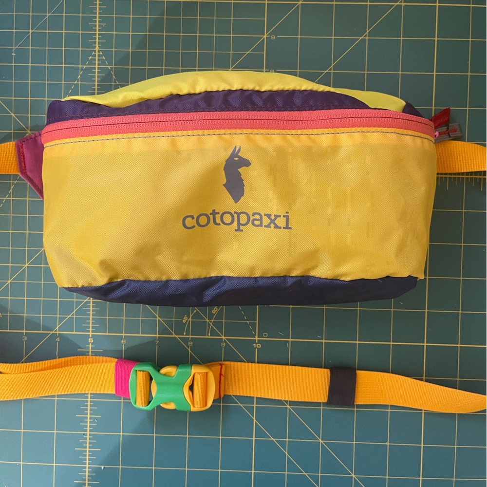 Cotopaxi Hip pack